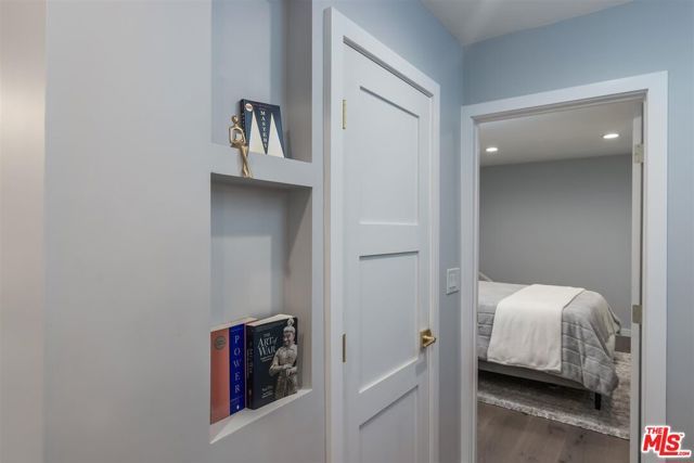 9005 Cynthia Street 214, West Hollywood, CA 90069