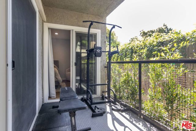 9005 Cynthia Street 214, West Hollywood, CA 90069