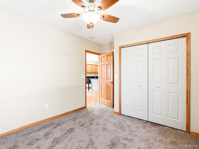 2835 17th Avenue, Port Huron, MI 48060