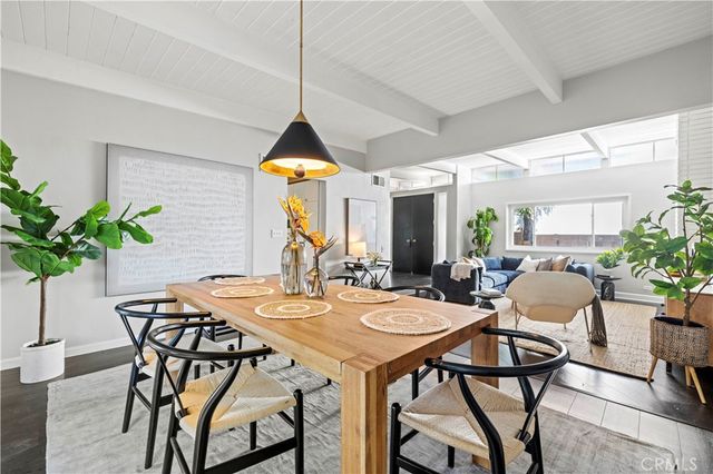 21206 Merridy Street, Chatsworth, CA 91311