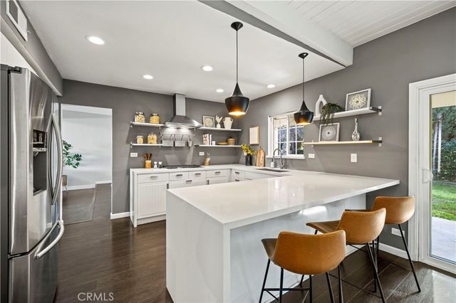 21206 Merridy Street, Chatsworth, CA 91311