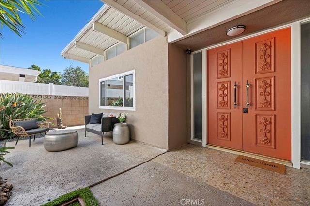 21206 Merridy Street, Chatsworth, CA 91311