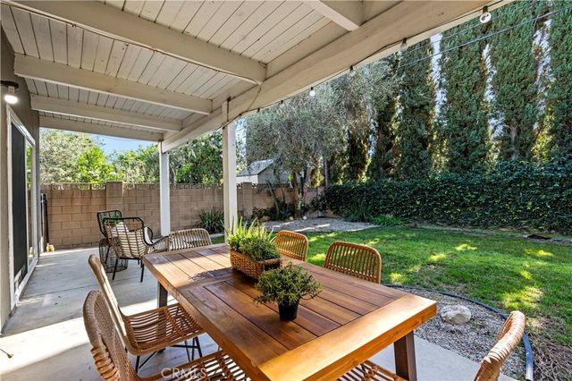 21206 Merridy Street, Chatsworth, CA 91311