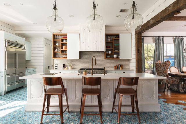 703 E Live Oak ST, Austin, TX 78704