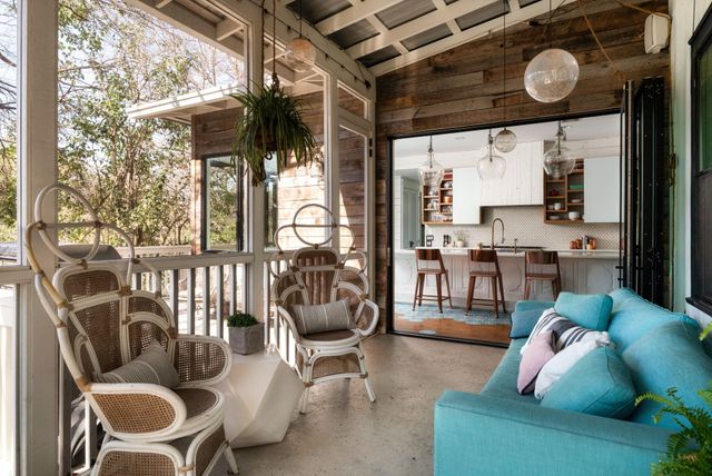 703 E Live Oak ST, Austin, TX 78704