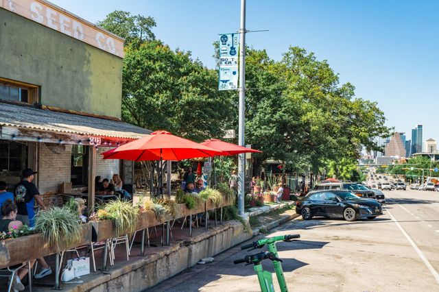 703 E Live Oak ST, Austin, TX 78704