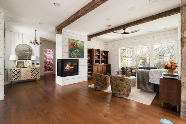 703 E Live Oak ST, Austin, TX 78704