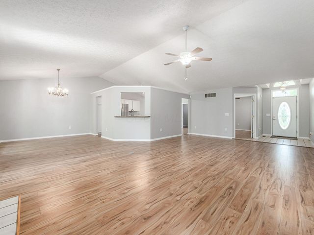2107 Hayer Court, Lewis Center, OH 43035