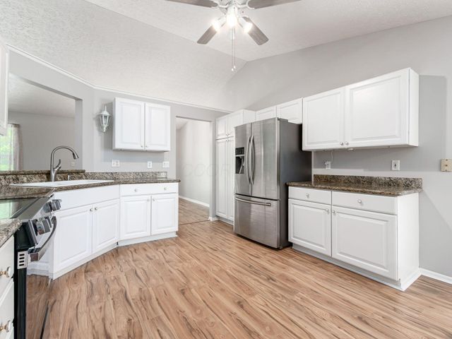 2107 Hayer Court, Lewis Center, OH 43035
