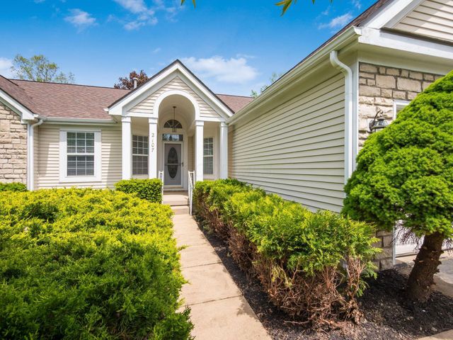 2107 Hayer Court, Lewis Center, OH 43035