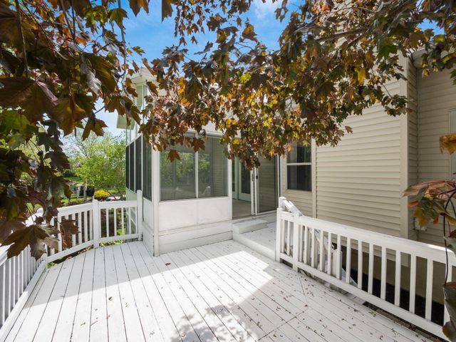 2107 Hayer Court, Lewis Center, OH 43035