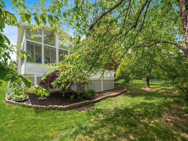 2107 Hayer Court, Lewis Center, OH 43035