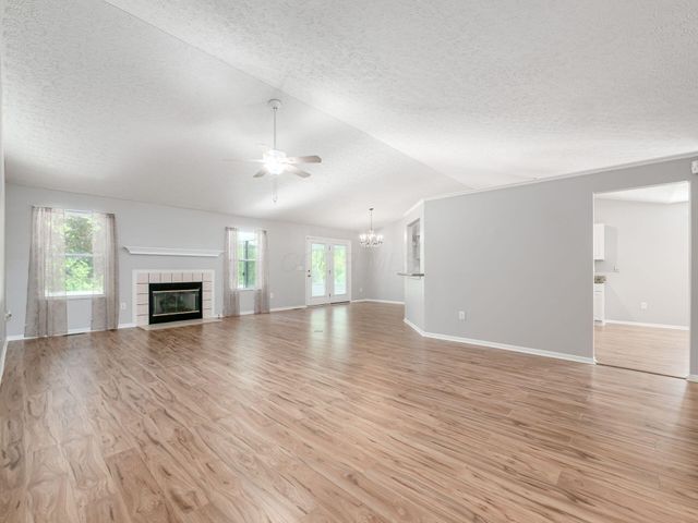 2107 Hayer Court, Lewis Center, OH 43035