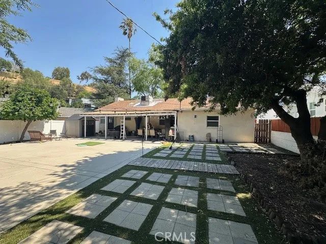 734 Lee, San Bernardino, CA 92405