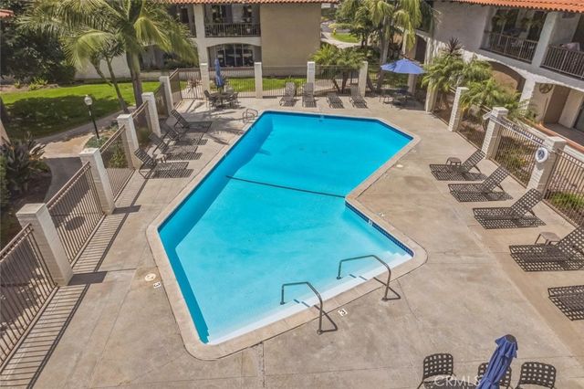 10699 San Diego Mission Road 205, San Diego, CA 92108