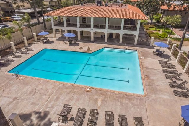 10699 San Diego Mission Road 205, San Diego, CA 92108