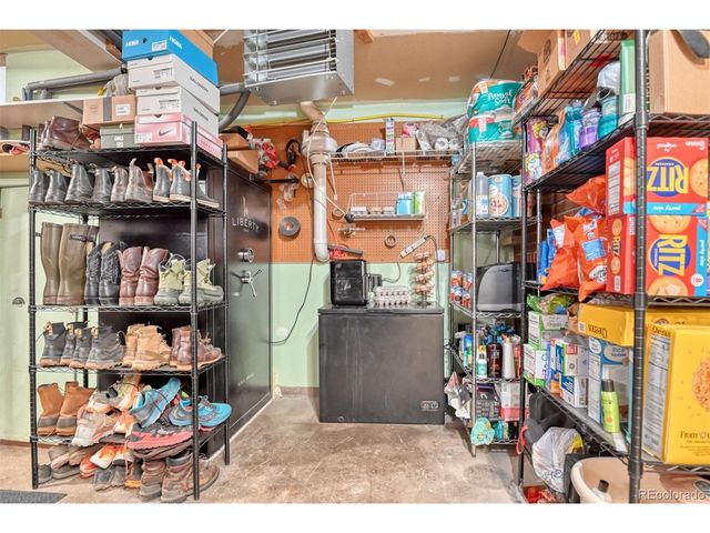 3033 E Palmer Divide Ave, Larkspur, CO 80118