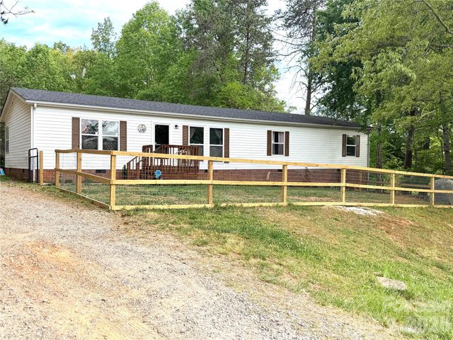 929 Brookhaven Road, Statesville, NC 28625