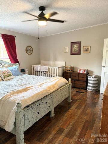 929 Brookhaven Road, Statesville, NC 28625