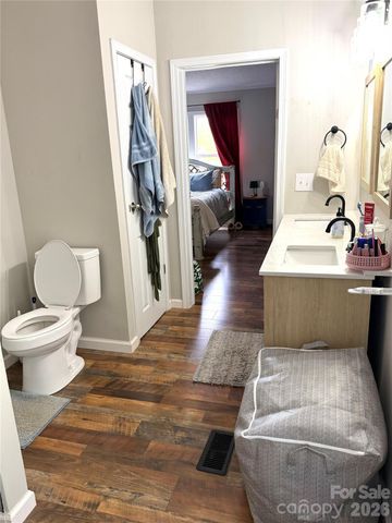 929 Brookhaven Road, Statesville, NC 28625