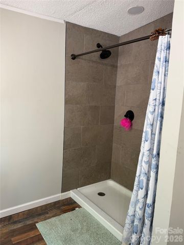 929 Brookhaven Road, Statesville, NC 28625