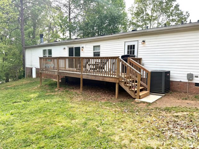 929 Brookhaven Road, Statesville, NC 28625