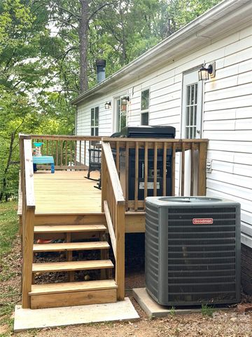 929 Brookhaven Road, Statesville, NC 28625