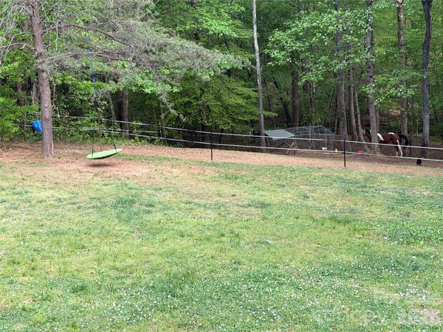 929 Brookhaven Road, Statesville, NC 28625