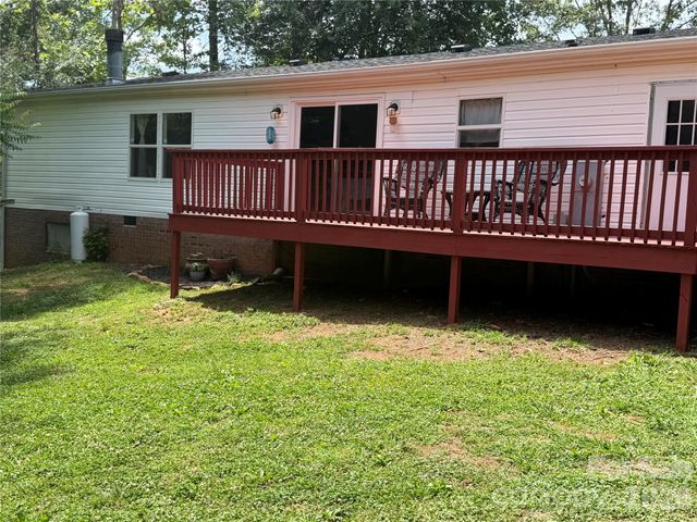 929 Brookhaven Road, Statesville, NC 28625