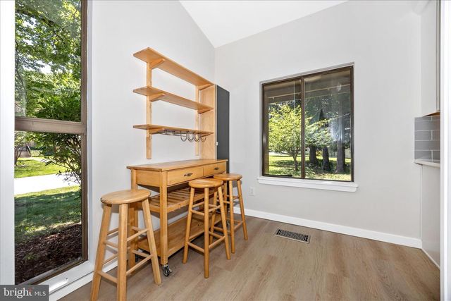 10704 WAYRIDGE DR, Montgomery Village, MD 20886