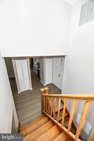 10704 WAYRIDGE DR, Montgomery Village, MD 20886