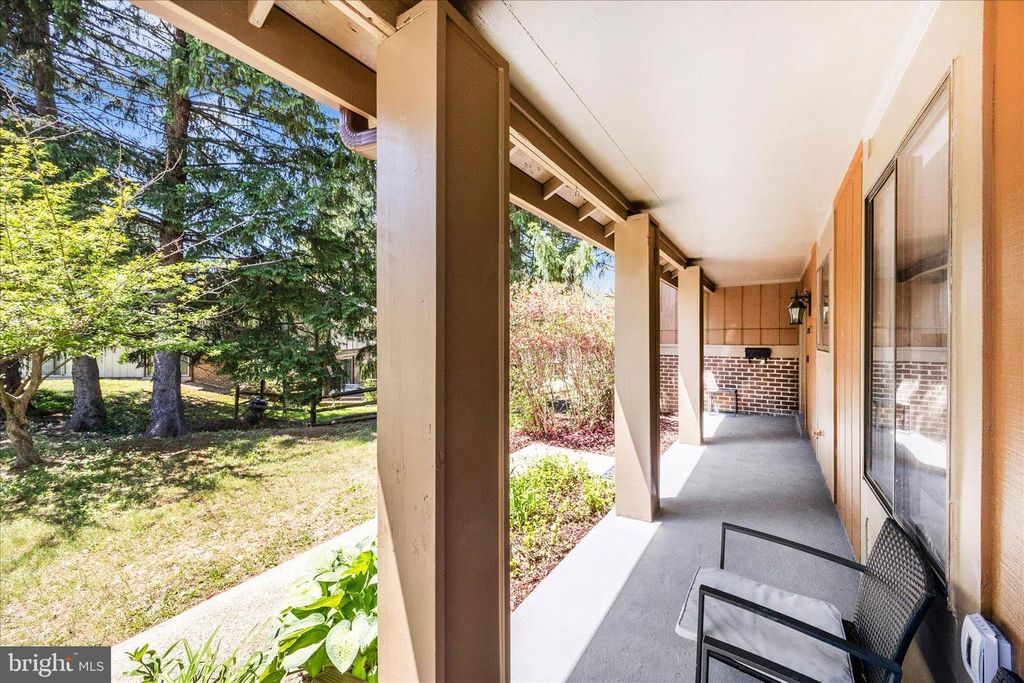 Image 51 of property listing at 10704 WAYRIDGE DR, Montgomery Village, MD 20886