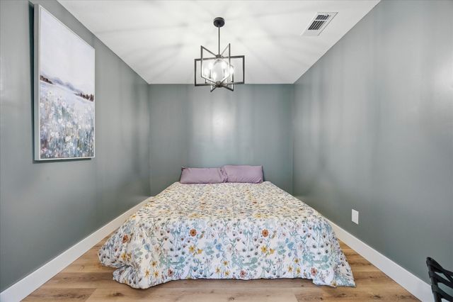 524 Sampan Drive, Tool, TX 75143