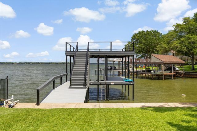 524 Sampan Drive, Tool, TX 75143