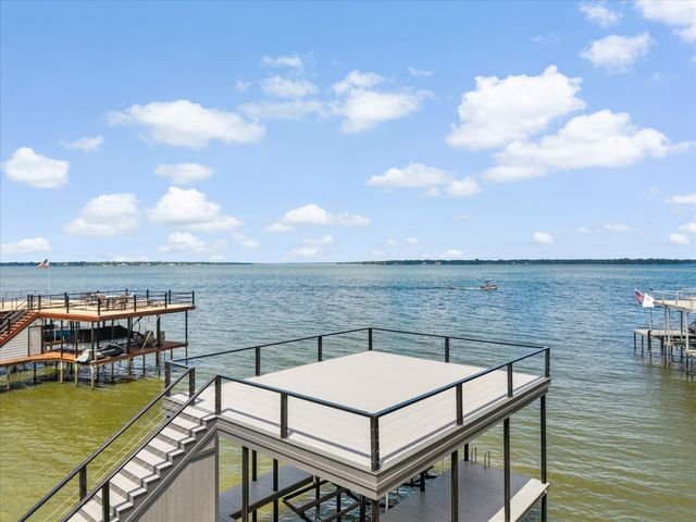 524 Sampan Drive, Tool, TX 75143