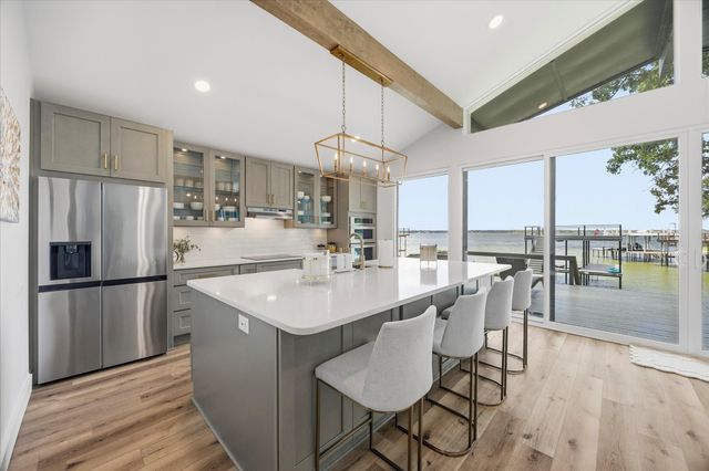 524 Sampan Drive, Tool, TX 75143