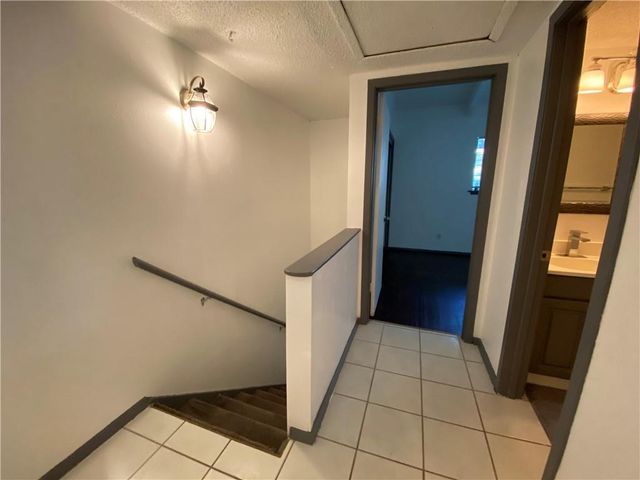 2413 Leon ST 102, Austin, TX 78705