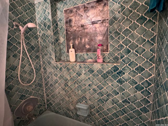 205 W Mayfield, San Antonio, TX 78221