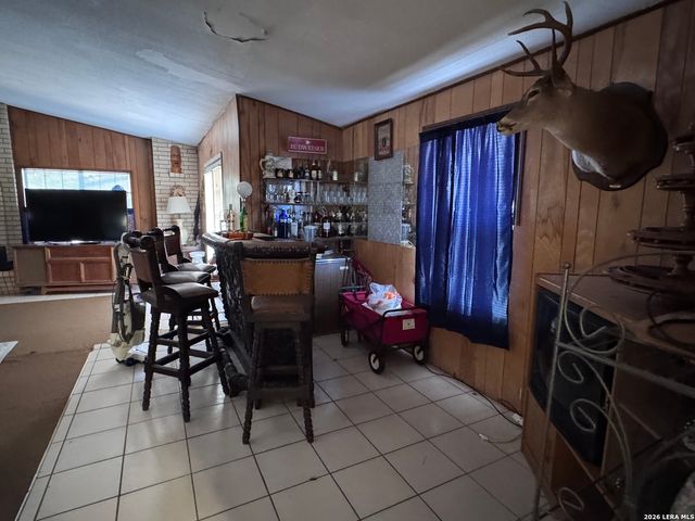 205 W Mayfield, San Antonio, TX 78221