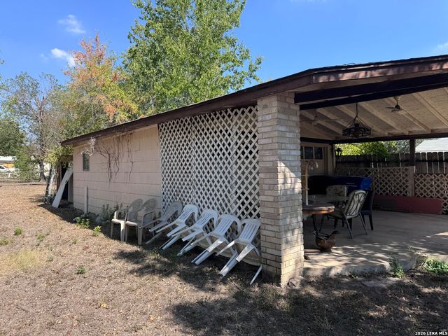 205 W Mayfield, San Antonio, TX 78221