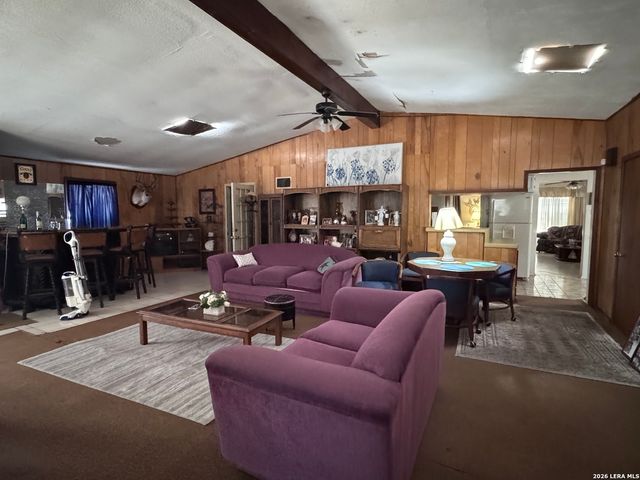 205 W Mayfield, San Antonio, TX 78221