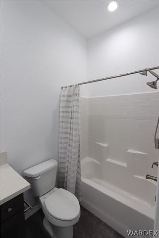 3383 Sunbeam Drive, Bullhead City, AZ 86429