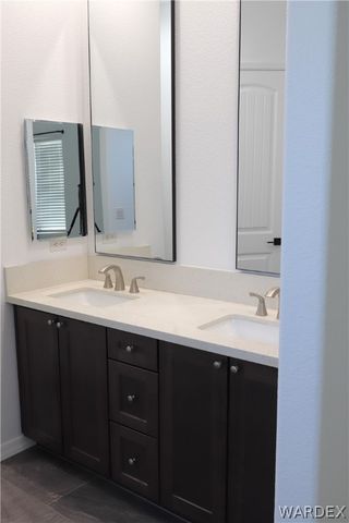 3383 Sunbeam Drive, Bullhead City, AZ 86429