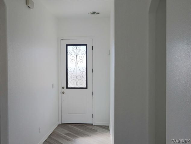 3383 Sunbeam Drive, Bullhead City, AZ 86429