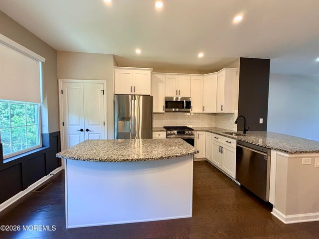 305 Spirit Way, Brick, NJ 08723