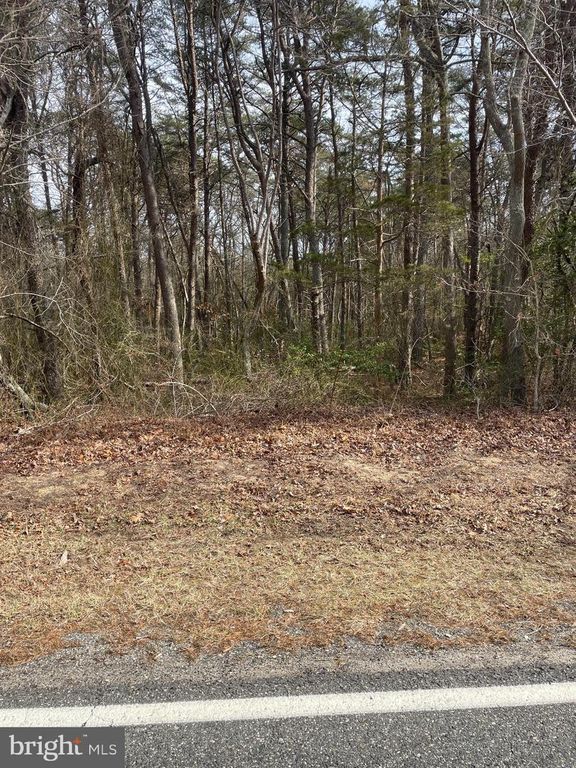 NARK-LAWN AVENUE, Cedarville, NJ 08311