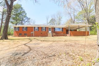 2711 Wood Street, Jonesboro, AR 72401