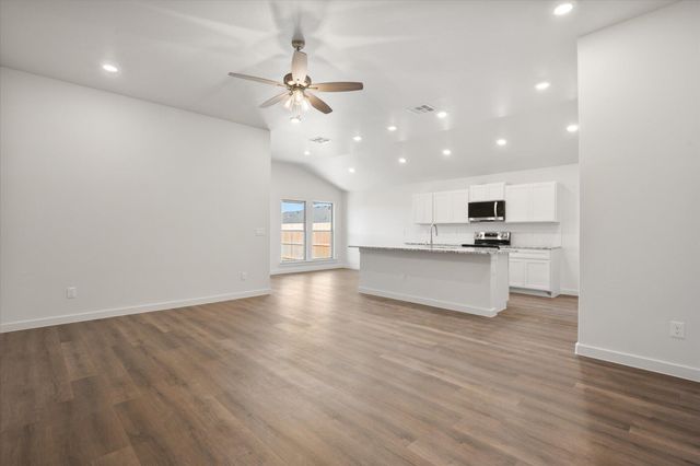 1313 N Chicago Avenue, Lubbock, TX 79416