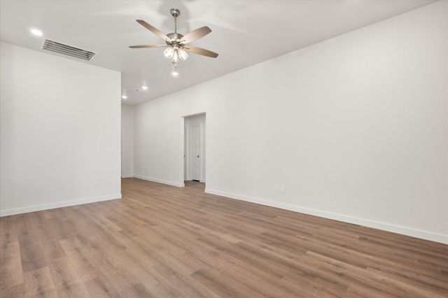 1313 N Chicago Avenue, Lubbock, TX 79416