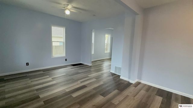 3719 X Street, Omaha, NE 68107